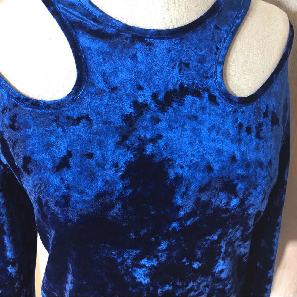 Blue Crushed Velvet Bisou Bisou Top - Picture 5 of 5